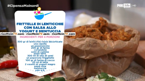 frittelle di lenticchie con salsa allo yogurt e mentuccia