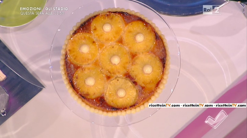 torta soffice all'ananas