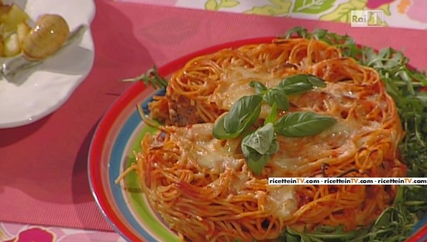 torta di spaghetti e polpette