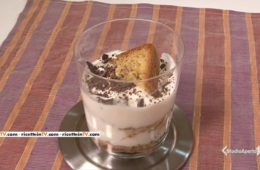 bicchierini panna e pandoro