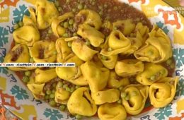 tortelloni con ragù di piselli di Alessandra Spisni