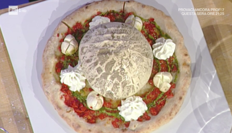 ciambella di pizza di Gino Sorbillo