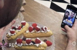 eclair cheesecake