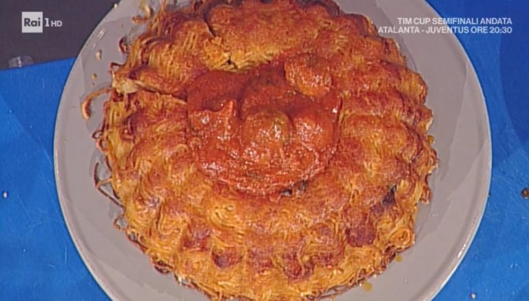 torta di spaghetti e polpettine al sugo di Andrea Mainardi