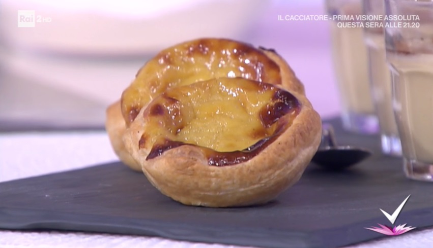 pasteis de nata e cappuccino di Michel Paquier