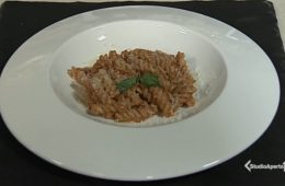 fusilli al pesto di capperi