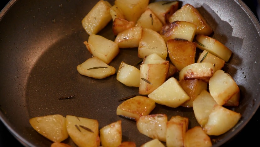 patate arrostite in padella