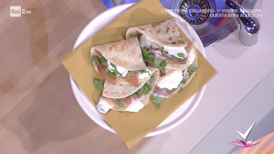 piadine classiche crudo o salsiccia