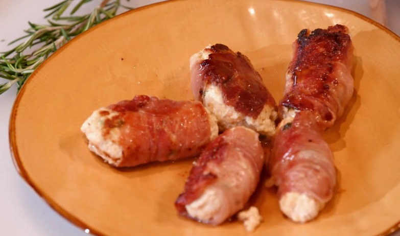 involtini di pollo e ricotta con prosciutto