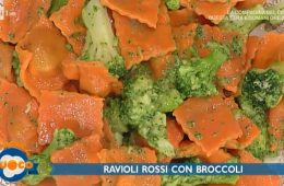 ravioli rossi con broccoli e gorgonzola di Alessandra Spisni