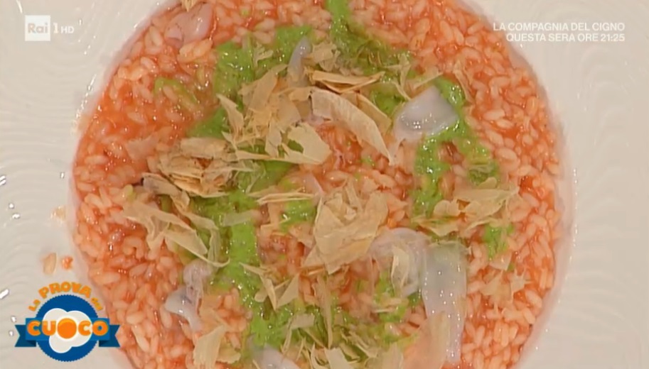 risotto al pomodoro con calamaretti a spillo