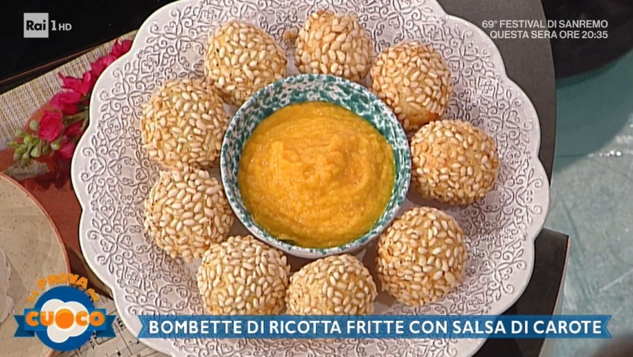 bombette di ricotta fritte con salsa di carote di Diego Bongiovanni