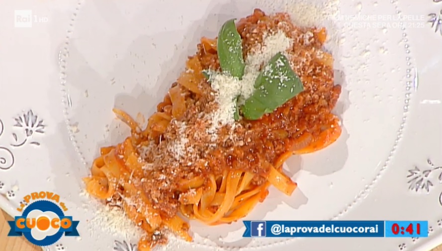 tagliatelle al ragù di Natale Giunta