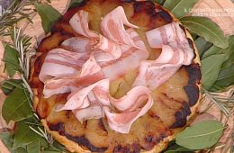 tarte tatin salata con patate e guanciale di Marco Bottega
