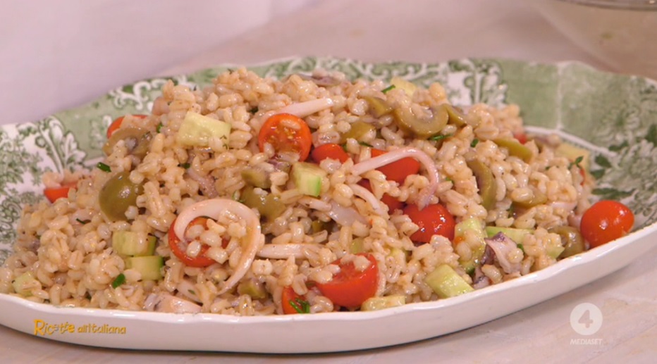 insalata fredda di orzo e seppie