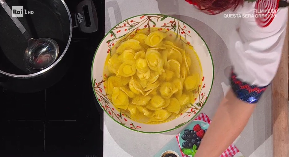 cappelletti al formaggio in brodo di zia Cri