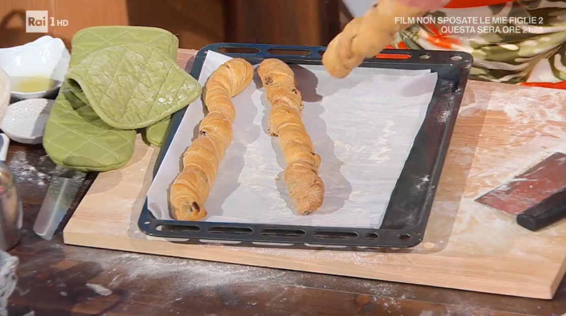 fruste di pane alle olive di Fulvio Marino