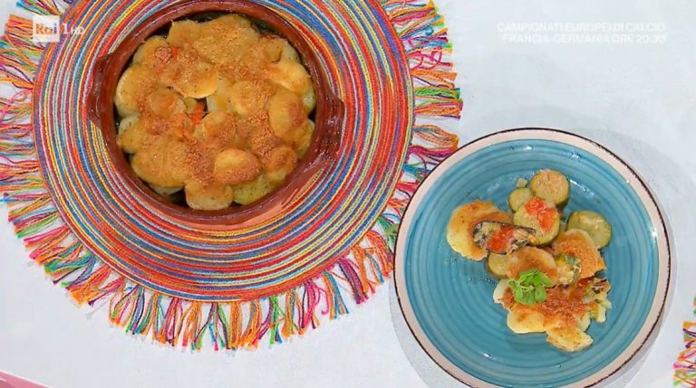 tiella patate cucuzze e cozze di Antonella Ricci