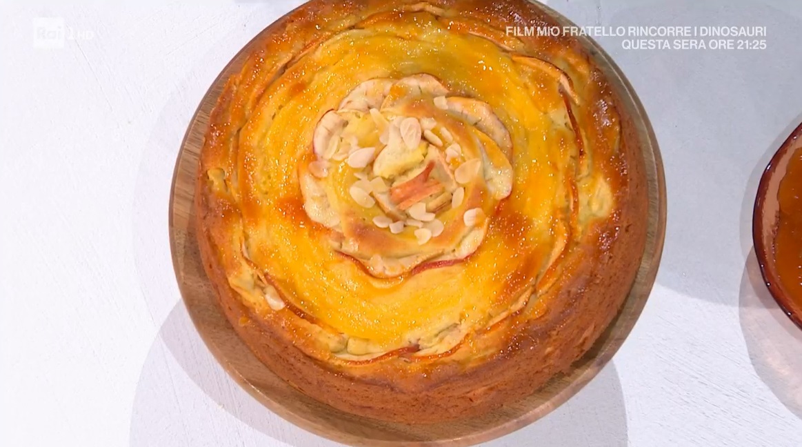 torta di crema e mele  di Natalia Cattelani