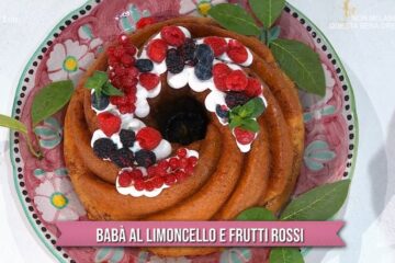babà di limoncello e frutti rossi di Antonio Paolino