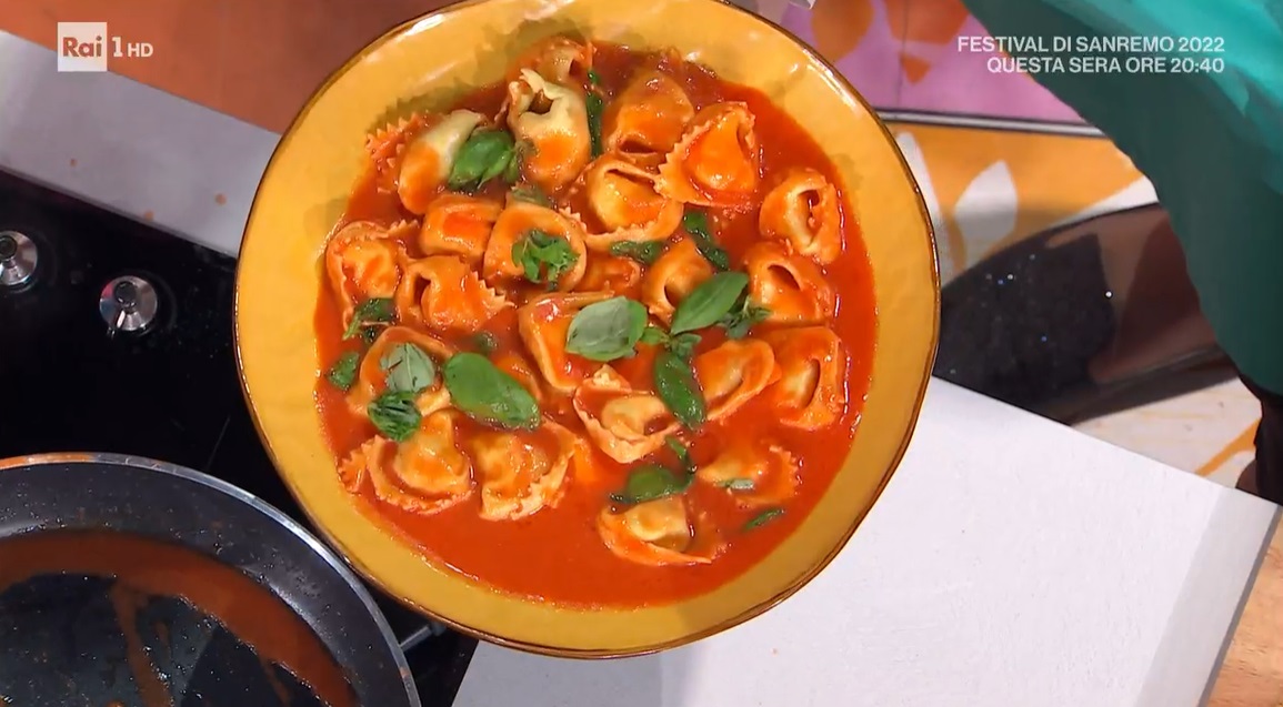 tortelloni burro e oro  di Chloe Facchini