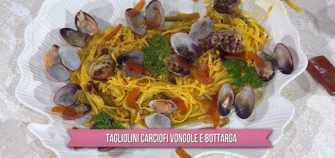 tagliolini carciofi vongole e bottarga di Davide Nanni