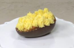 zuppa inglese nell'uovo