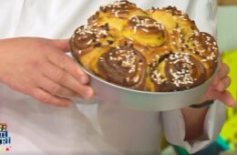 torta di rose alla crema e cioccolato