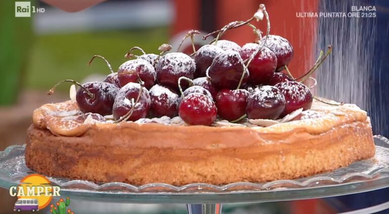 torta clafoutis di ciliegie di Sara Brancaccio