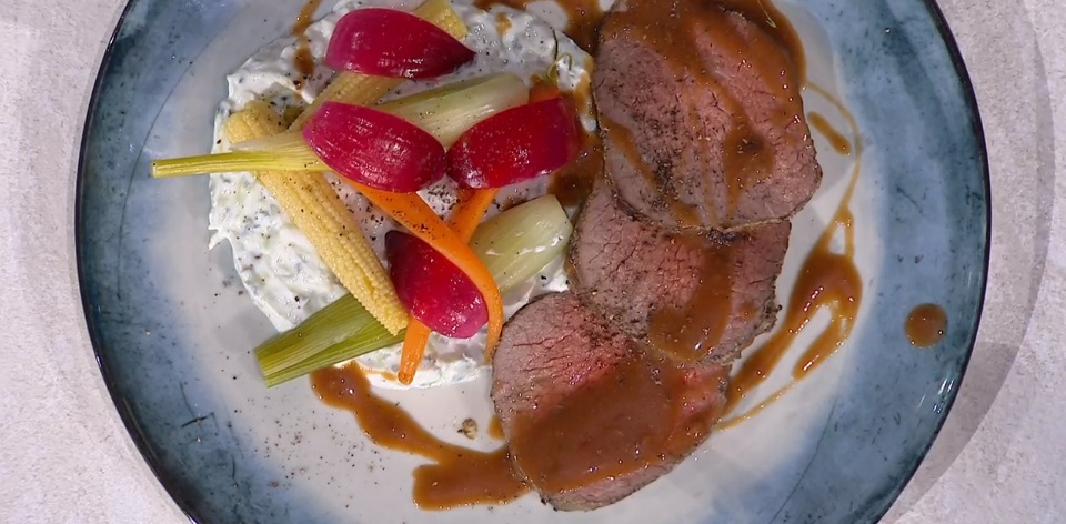 roast beef con salsa tzatziki di Gian Piero Fava