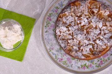 torta soffice alle albicocche di Francesca Marsetti