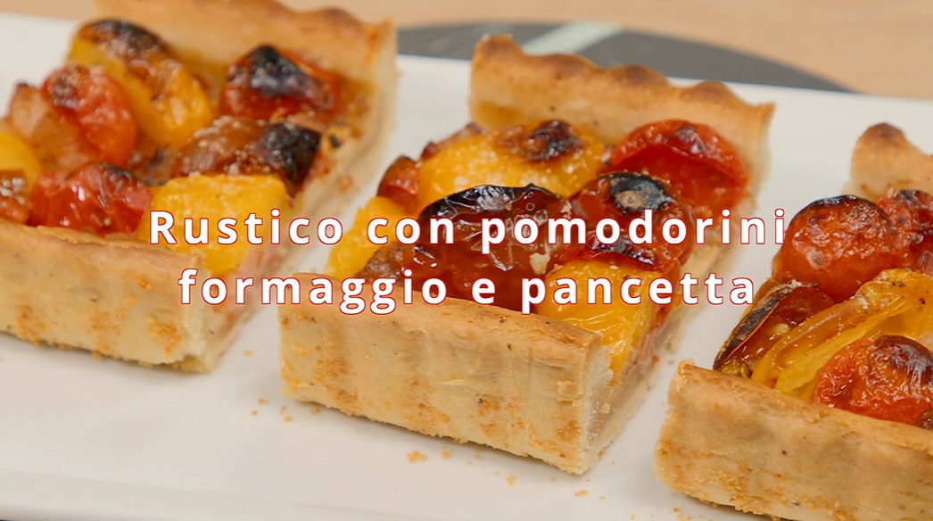 rustico con pomodorini formaggio e pancetta