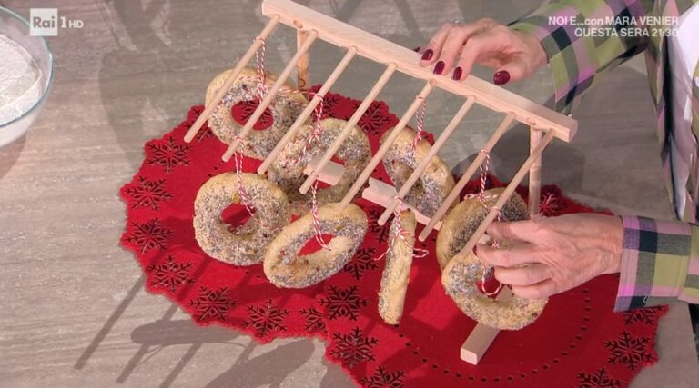bagel appesi di Fulvio Marino