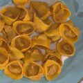 tortelli pomodoro e pecorino di Chloe Facchini