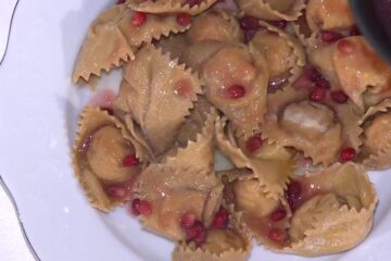 cappellacci con salsa alla melagrana di Daniele Persegani