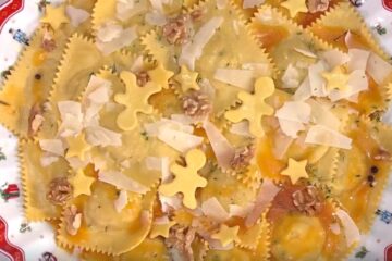 ravioli di cappone di gemelli Billi