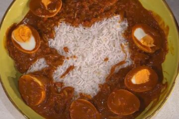 uova al curry di Barbara Agosti