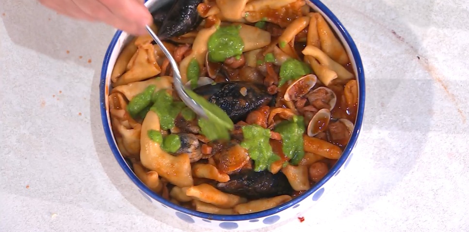 pane a fittas ai frutti di mare di Michele Farru