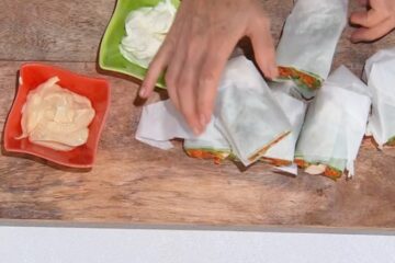 roll di lattuga con verdure e pollo di Francesca Marsetti